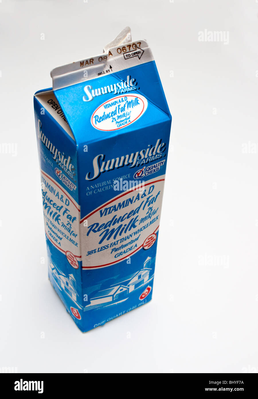 Carton de lait à teneur réduite en matières grasses Banque D'Images