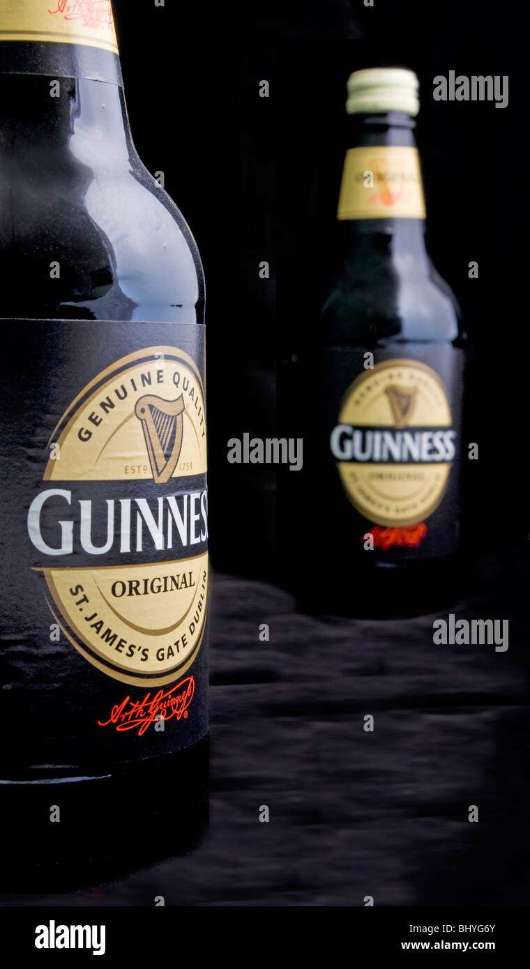 Guinness en bouteille Banque D'Images