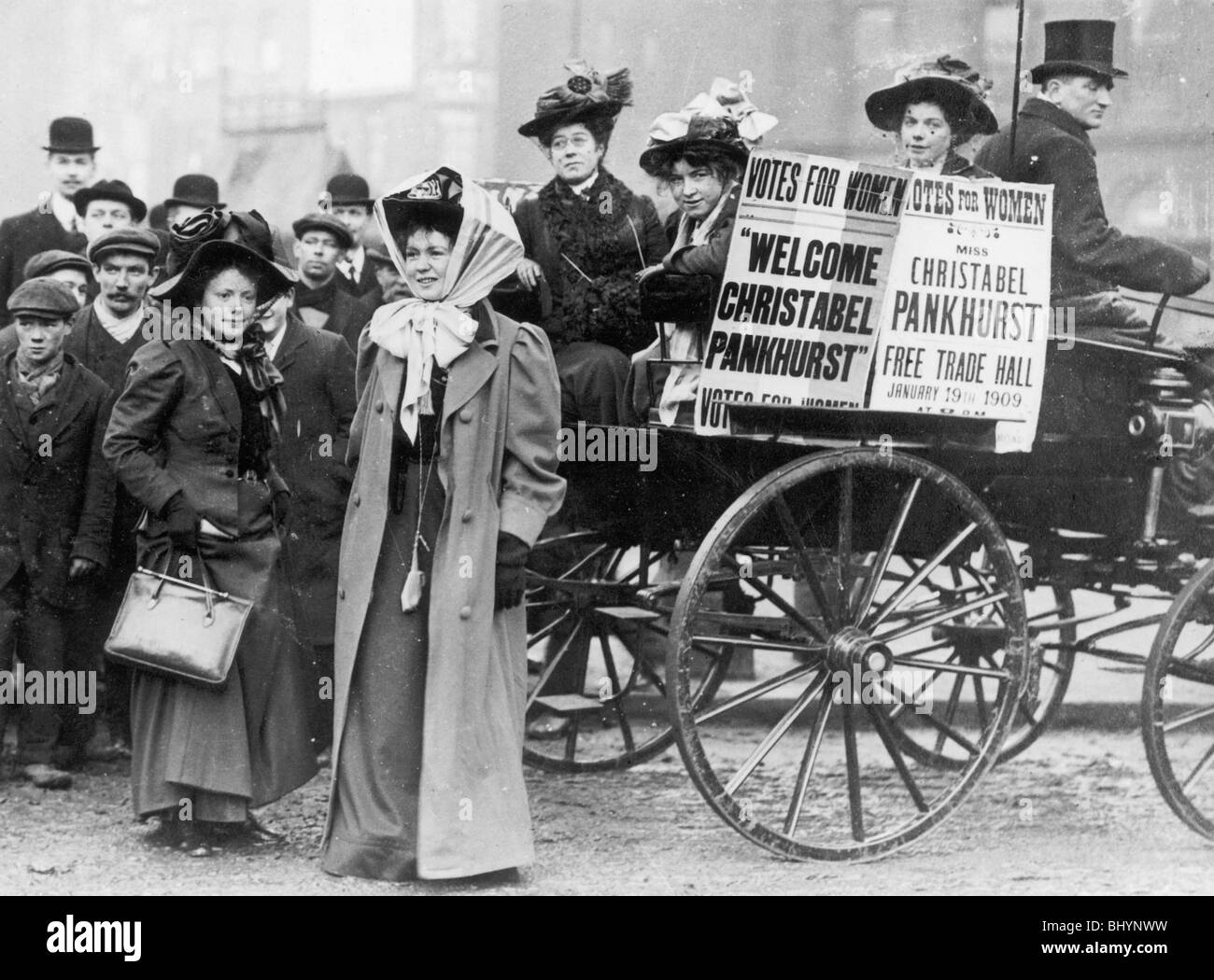 Sylvain Pankhurst avec un groupe de suffragettes, Londres, 1909. Artiste : Inconnu Banque D'Images