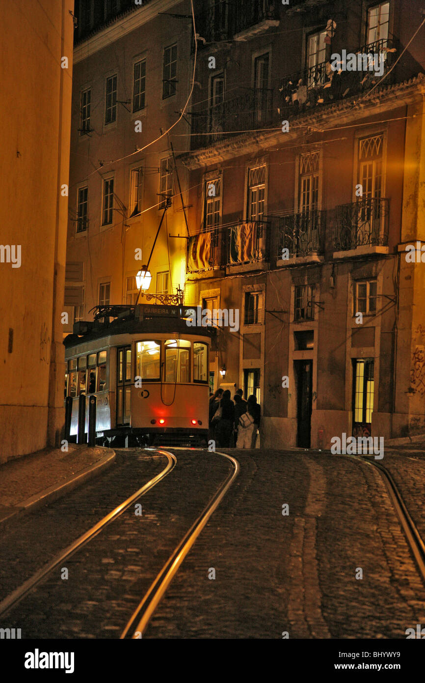 Lisbonne (Portugal) : Vue de nuit Banque D'Images
