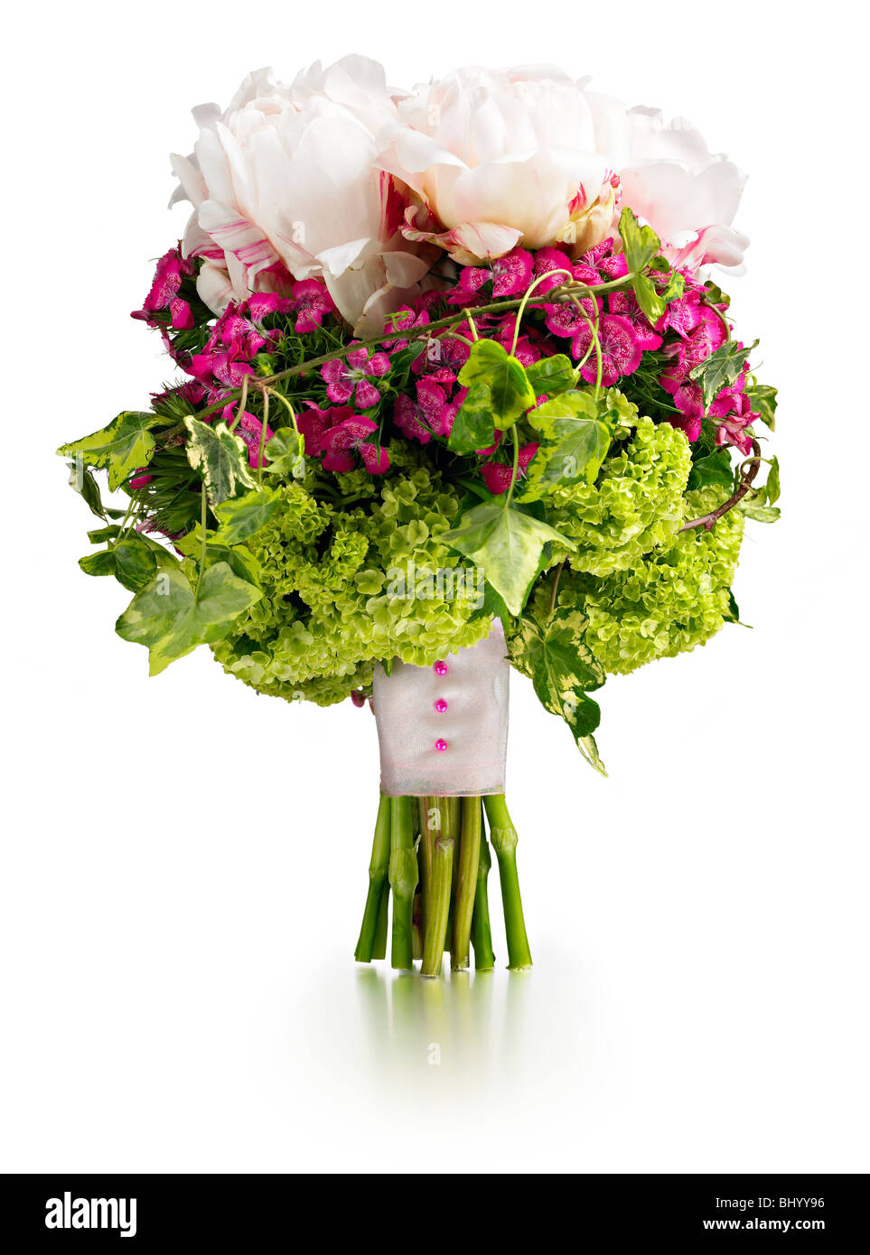 Rose pâle, rose et vert foncé posy Banque D'Images