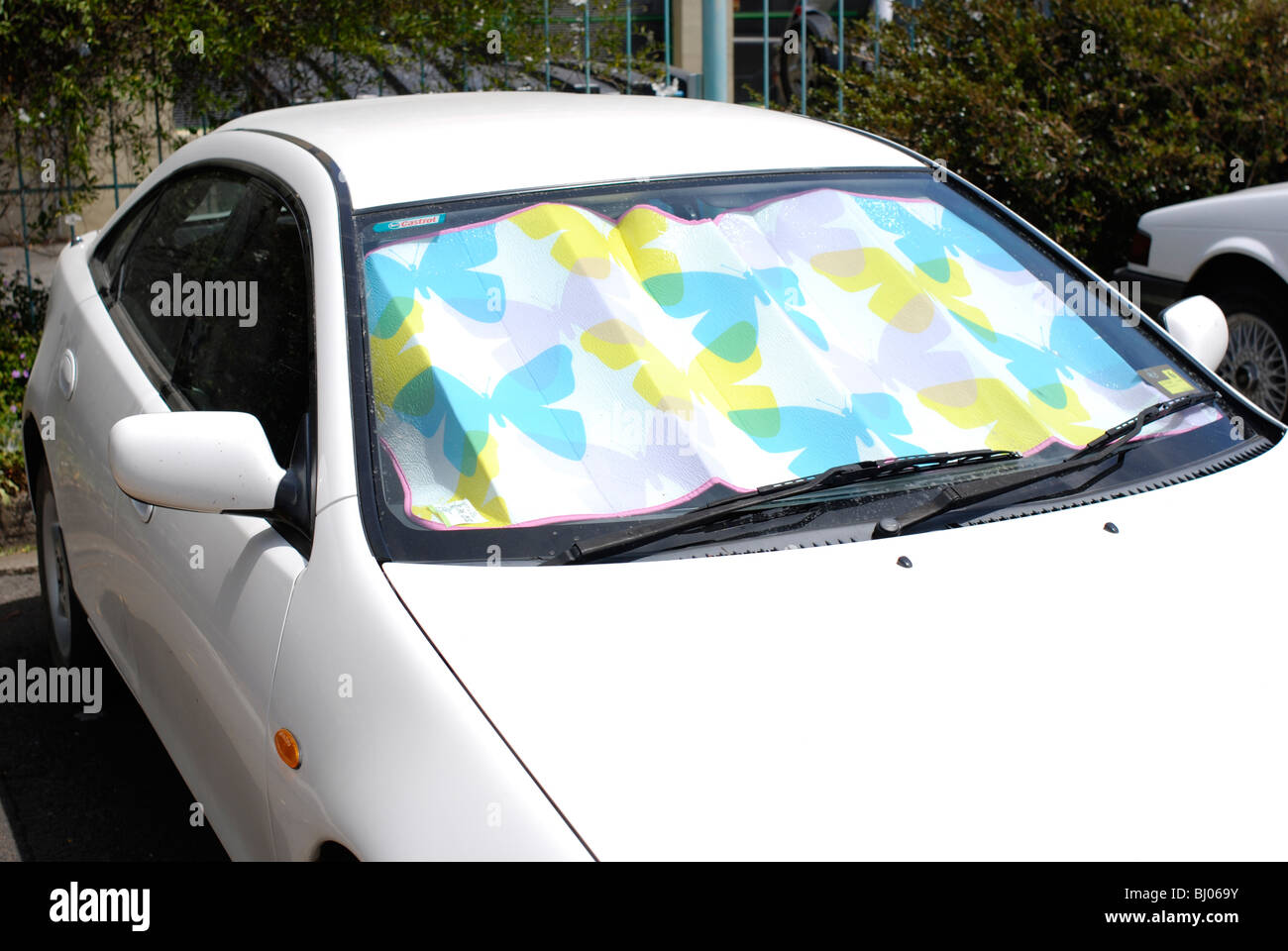 Vitre de voiture Parasol Pare-soleil Pare-brise Couverture de pare-brise  Auto Car Sunshade Anti Snow Ice Pare-brise Pare-soleil De voiture Pare-brise  Pare-soleil