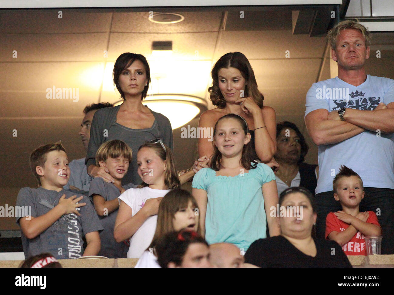 VICTORIA BECKHAM GORDON RAMSEY RAMSEY TANA BROOKLYN BECKHAM ROMEO BECKHAM CRUZ BECKHAM RAMSEY KIDS LOS ANGELES GALAXY V CH Banque D'Images
