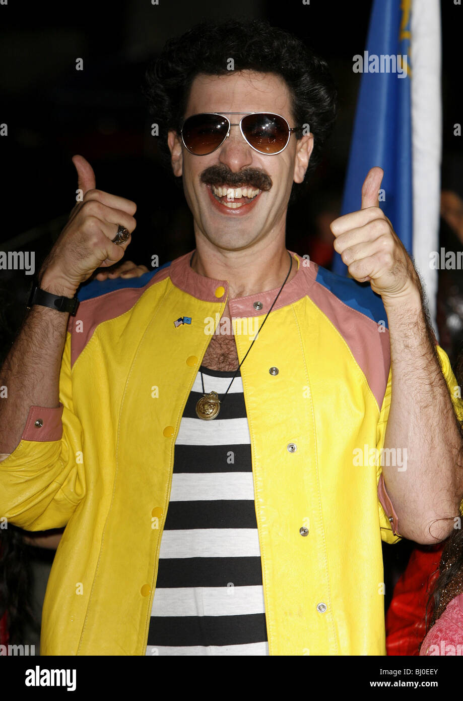 BORAT Sacha Baron Cohen comme acteur de l'ODÉON Londres 25/10/2006 Banque D'Images