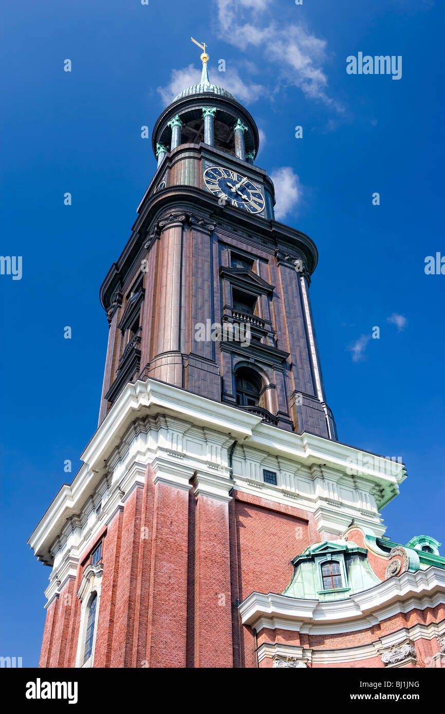 Le Michel, église St Michel sur la ville hanséatique de Hambourg, Allemagne, Europe Banque D'Images