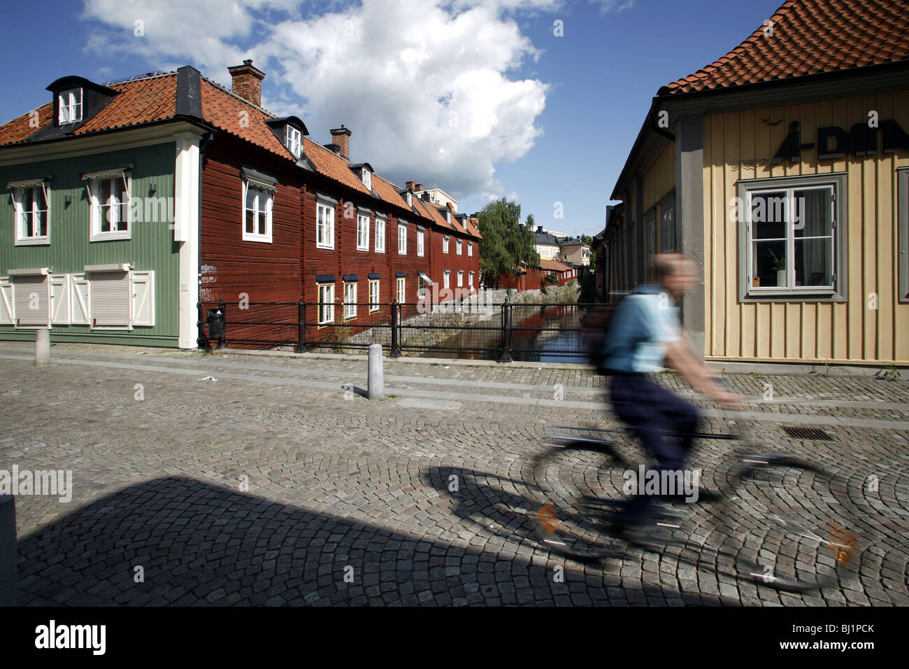 Rivière Svartån, Västerås, Västmanland, Suède Banque D'Images