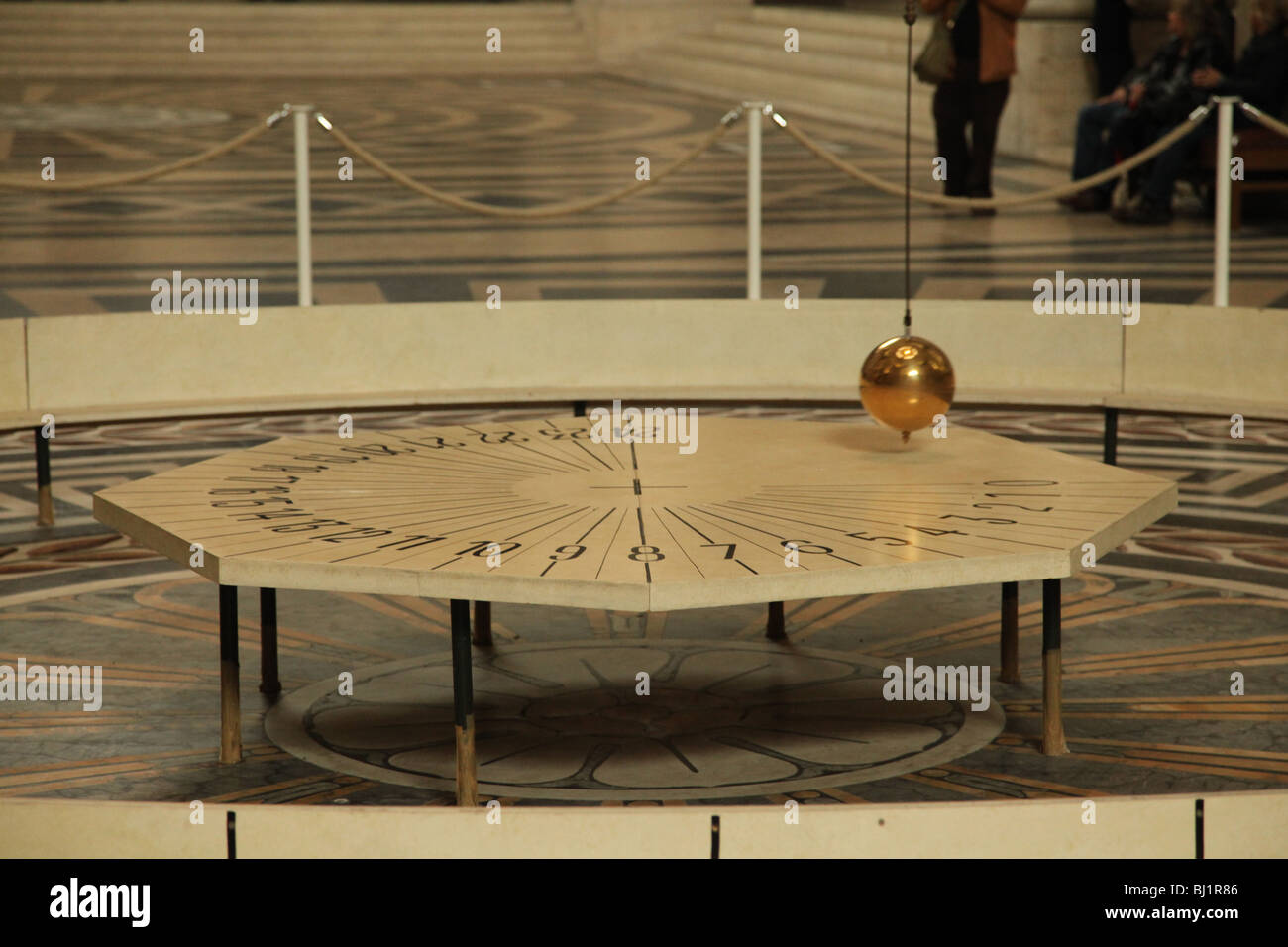 France, Paris, le Panthéon, le pendule de Foucault Banque D'Images