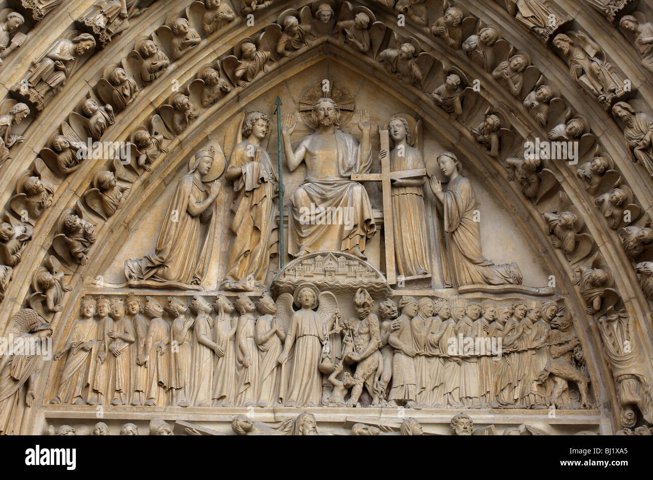 Par Mark Pic Passmore/www.markpassmore.com Détails pic de la Notre Dame de Paris, également connu sous le nom de la Cathédrale Notre-Dame Banque D'Images
