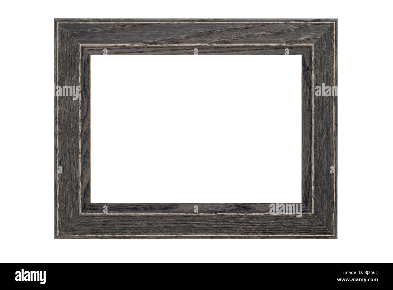De cadre photo en bois gris, rustique et légèrement rugueux, isolé sur blanc. Banque D'Images