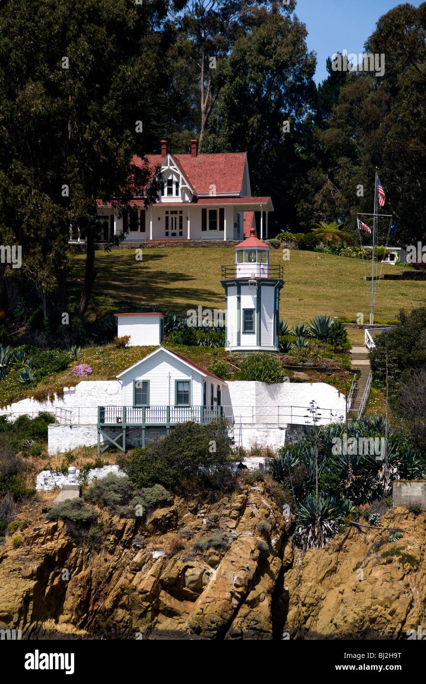 La station de phare de l'île de Yerba Buena, Baie de San Francisco, Californie Banque D'Images