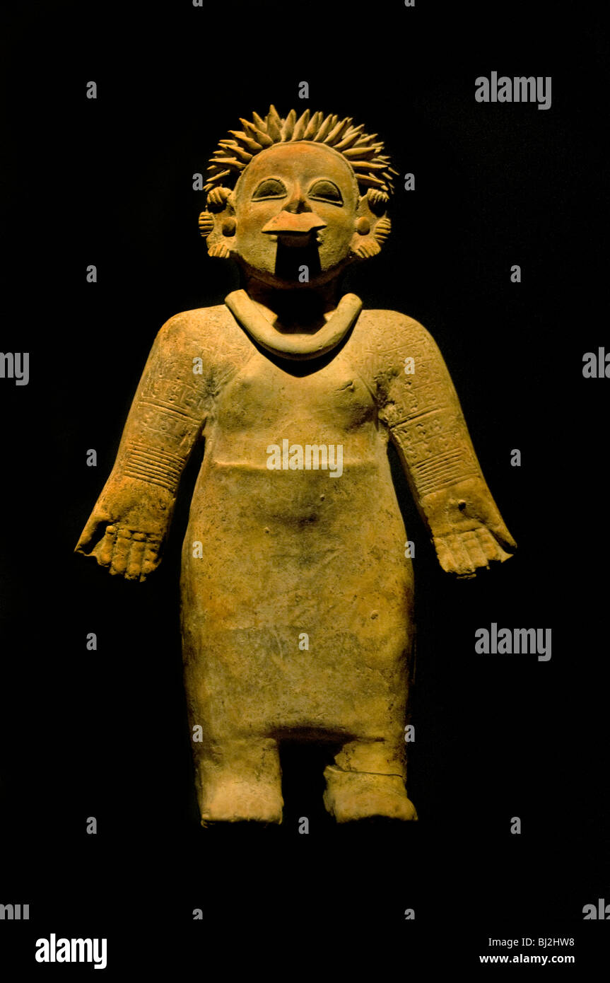 Pre colombian sculpture Banque de photographies et d'images à haute  résolution - Alamy