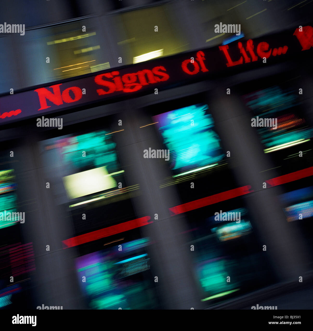 Breaking Nouvelles de Fox TV studios que l'on s'attend à ne pas être plus survivants trouvés à Ground Zero après les attentats du 11 septembre. Banque D'Images