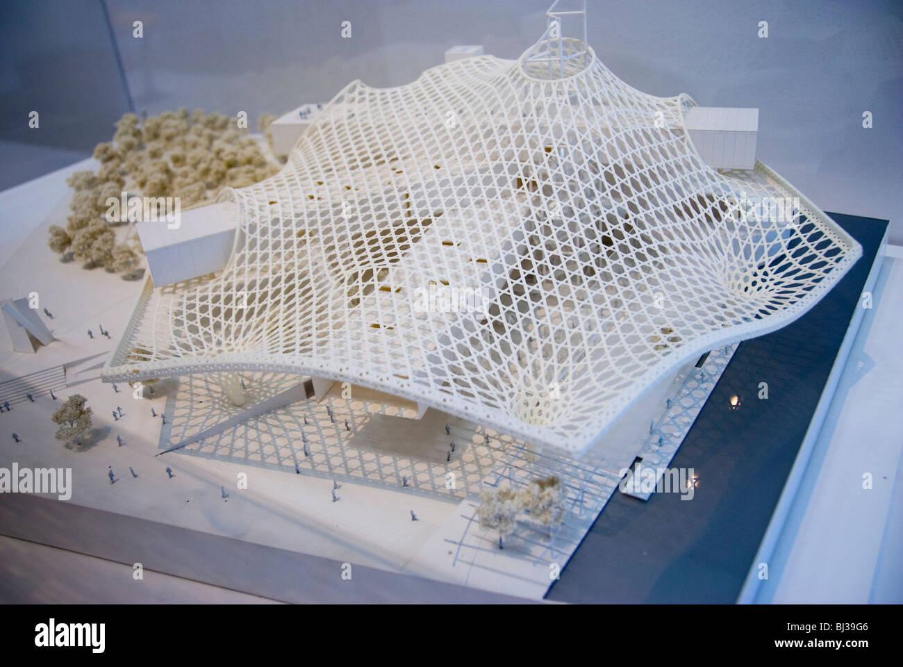 Paris, France- à l'intérieur du Centre George Pompidou, Musée d'Art moderne. Modèle d'architecture moderne, 'Metz Centre Pompidou' Beaubourg, l'intérieur du centre pompidou Banque D'Images