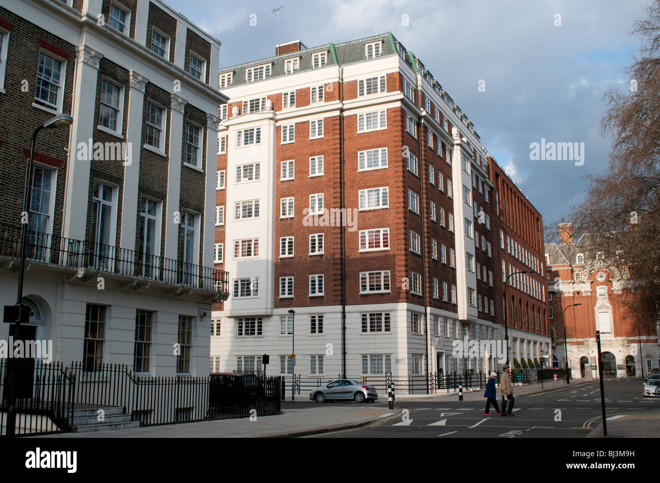 L'édifice de la Tavistock sur Tavistock Square, Bloomsbury, Camden, London, UK Banque D'Images
