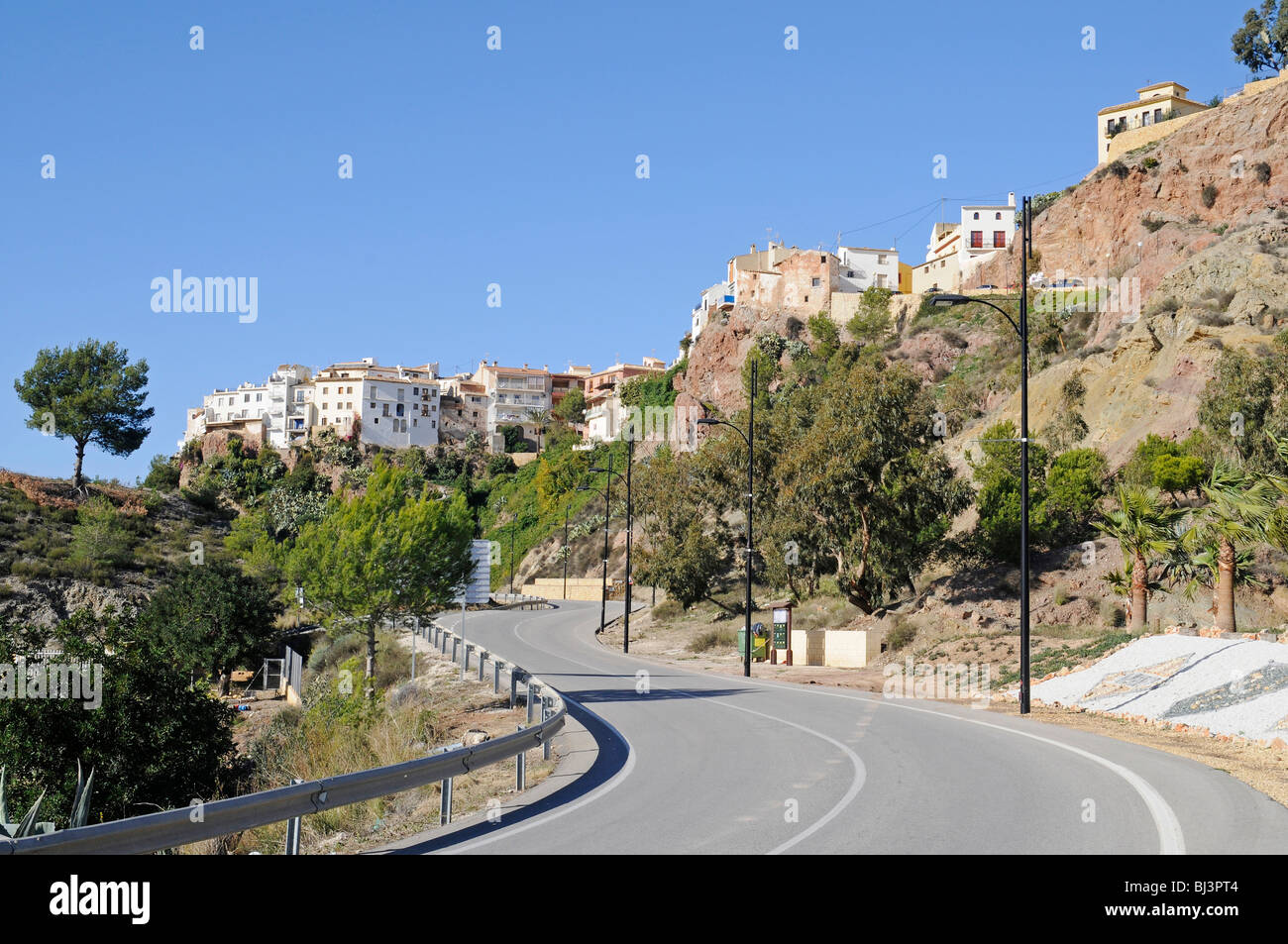 Road, village de montagne, Benidorm, Costa Blanca, Alicante province, Espagne, Europe Banque D'Images