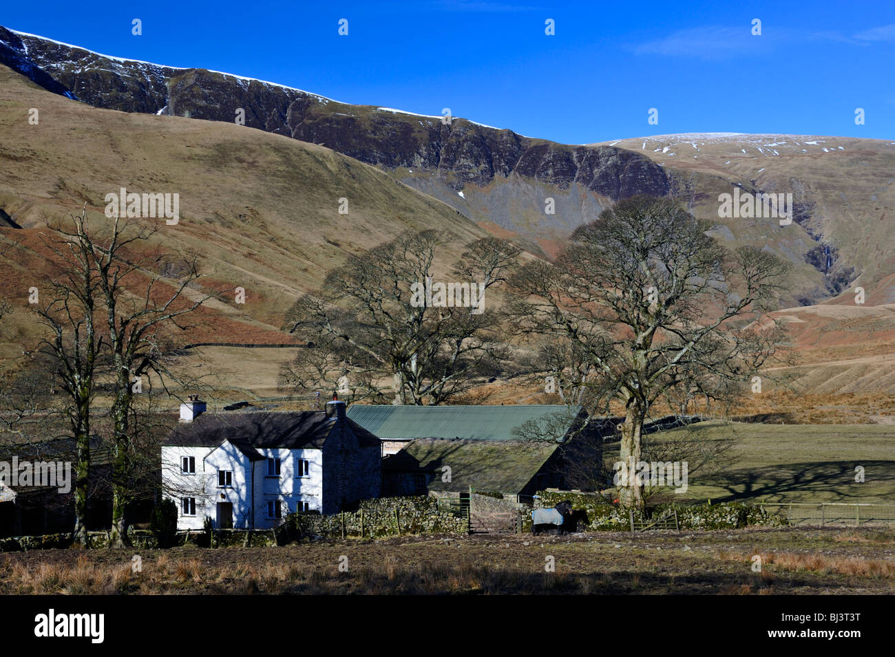 Super Dummacks et Cautley Crag de bas Haygarth. Cautley Fells, cap sud. Cumbria, Angleterre, Royaume-Uni, Europe. Banque D'Images