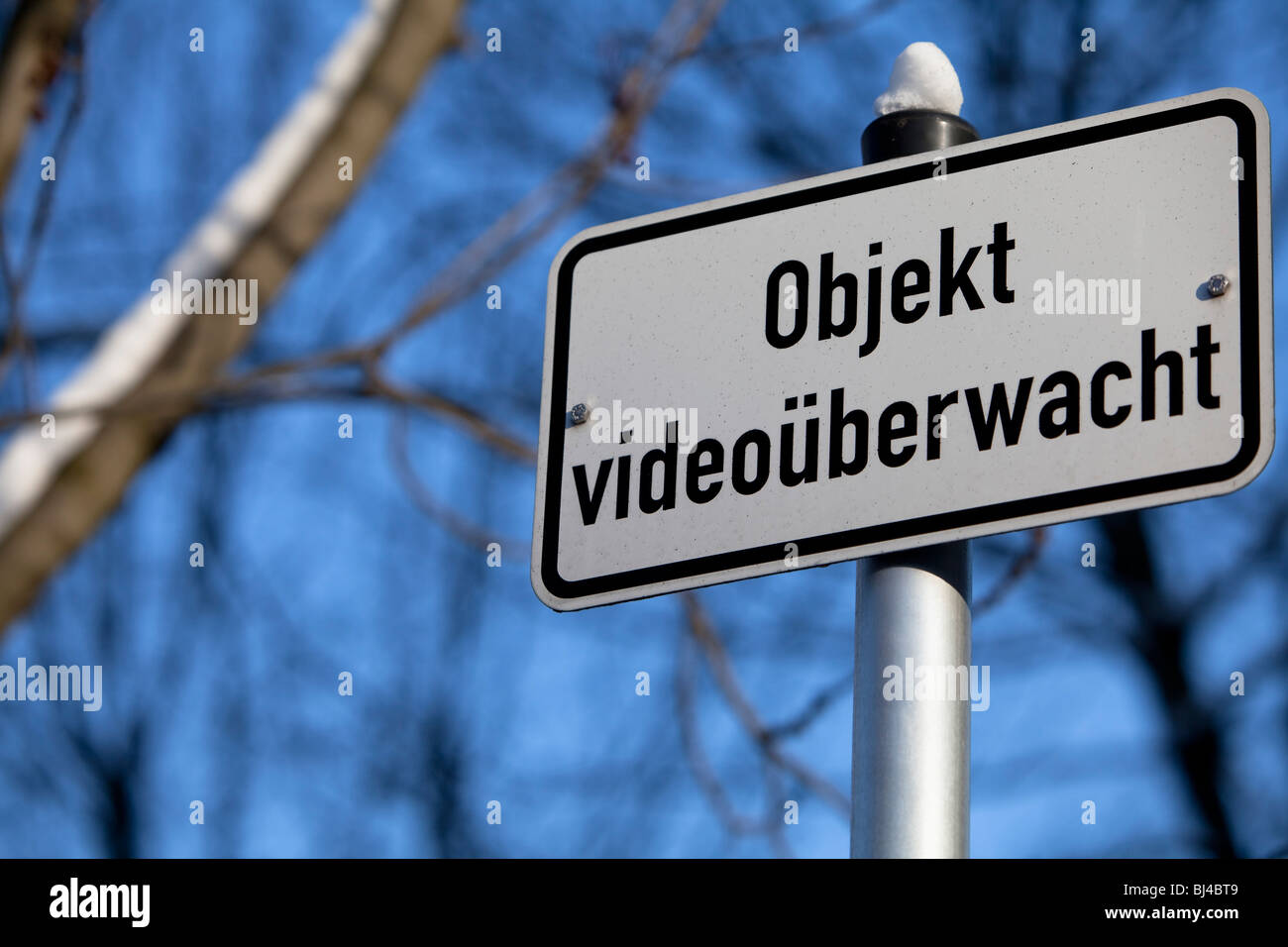 Panneau "Objekt videoueberwacht', CCTV utilisé ici Banque D'Images