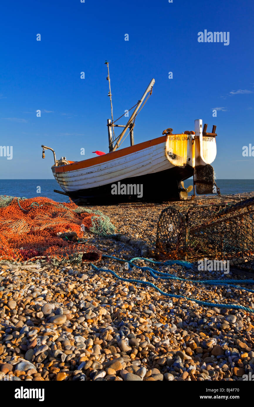 La plage d'Aldeburgh dans une ville de pêcheurs de l'East Anglia Suffolk Angleterre UK une fois la maison du compositeur Benjamin Britten Banque D'Images