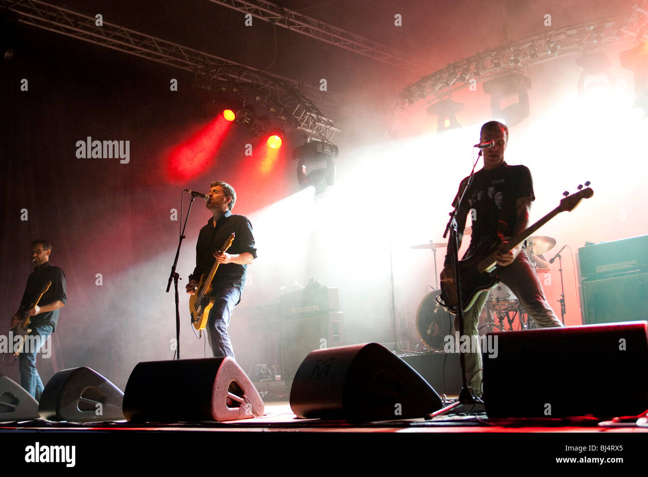Le groupe de rock Suisse Favez live au festival de musique de l'Openquer à Zell, Lucerne, Suisse Banque D'Images