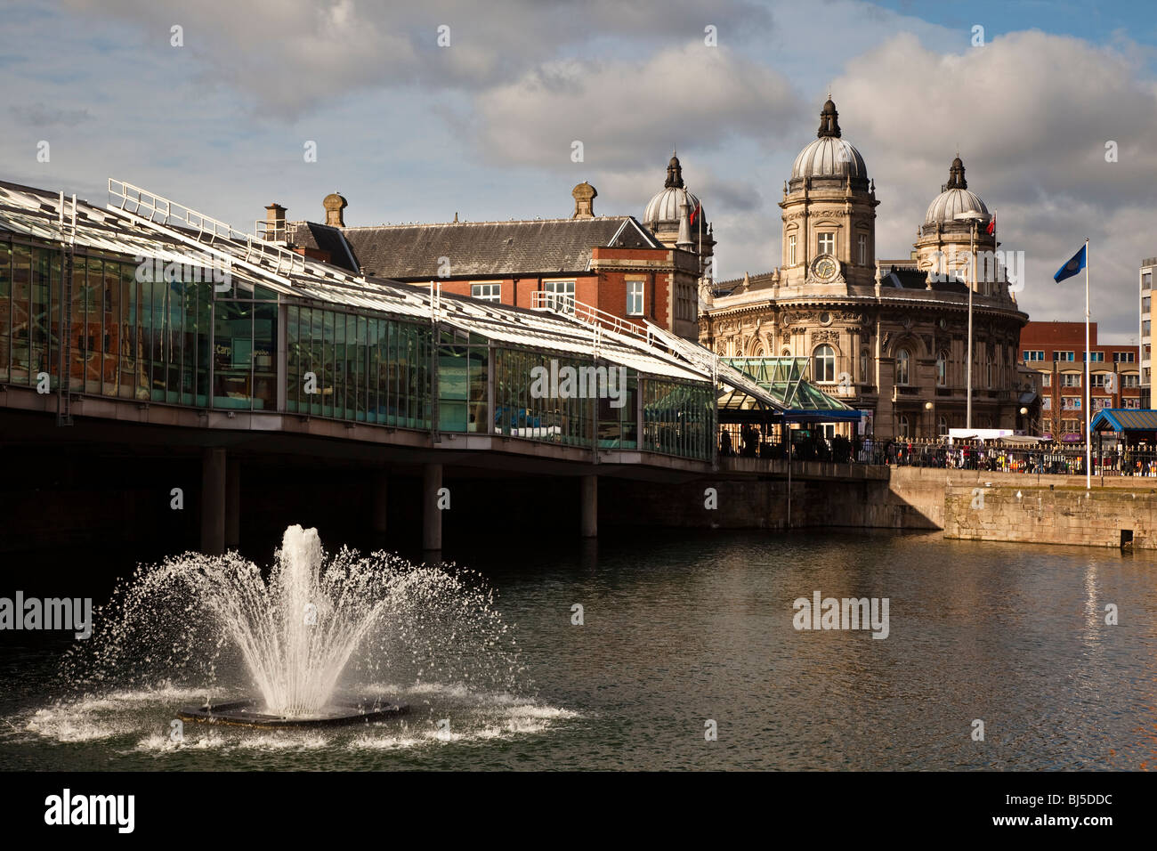 Princes Quay Shopping Centre et thr Maritime Museum dans le vieux quai Bureaux, Kingston Upon Hull, dans le Yorkshire Banque D'Images