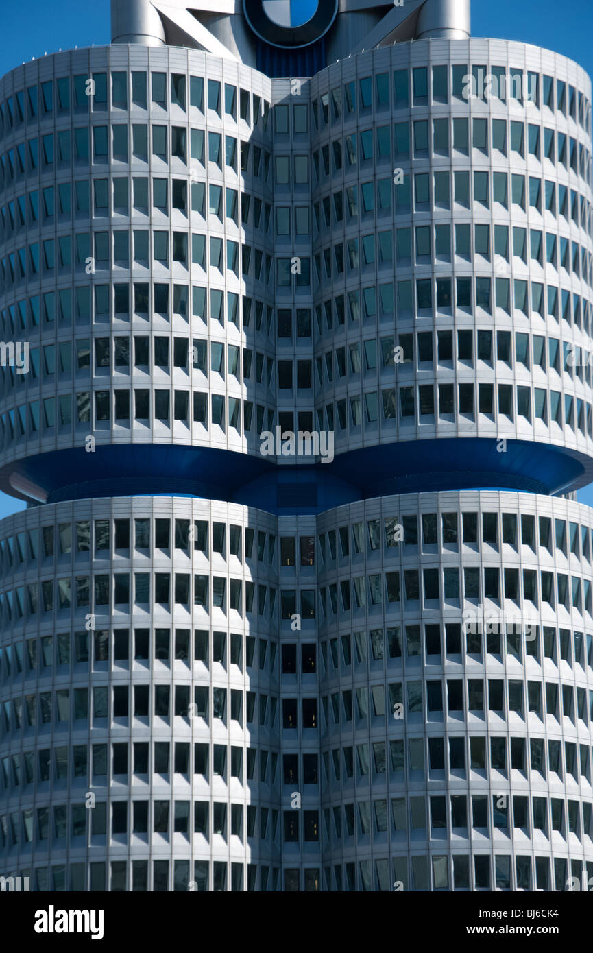 Siège BMW, Munich, Allemagne. Banque D'Images