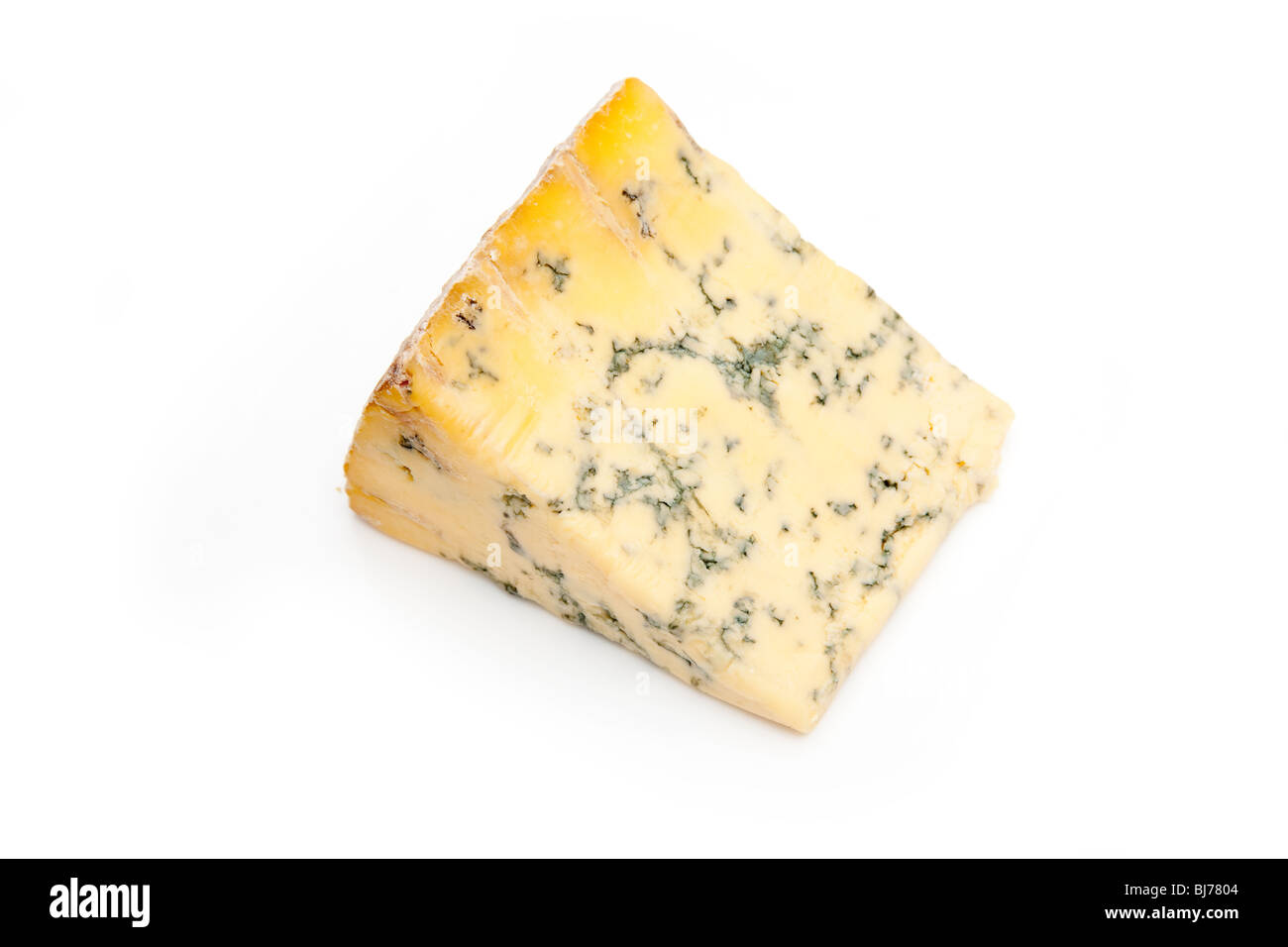 British bleu ( ) Stilton cheese wedge isolated on a white background studio. Banque D'Images