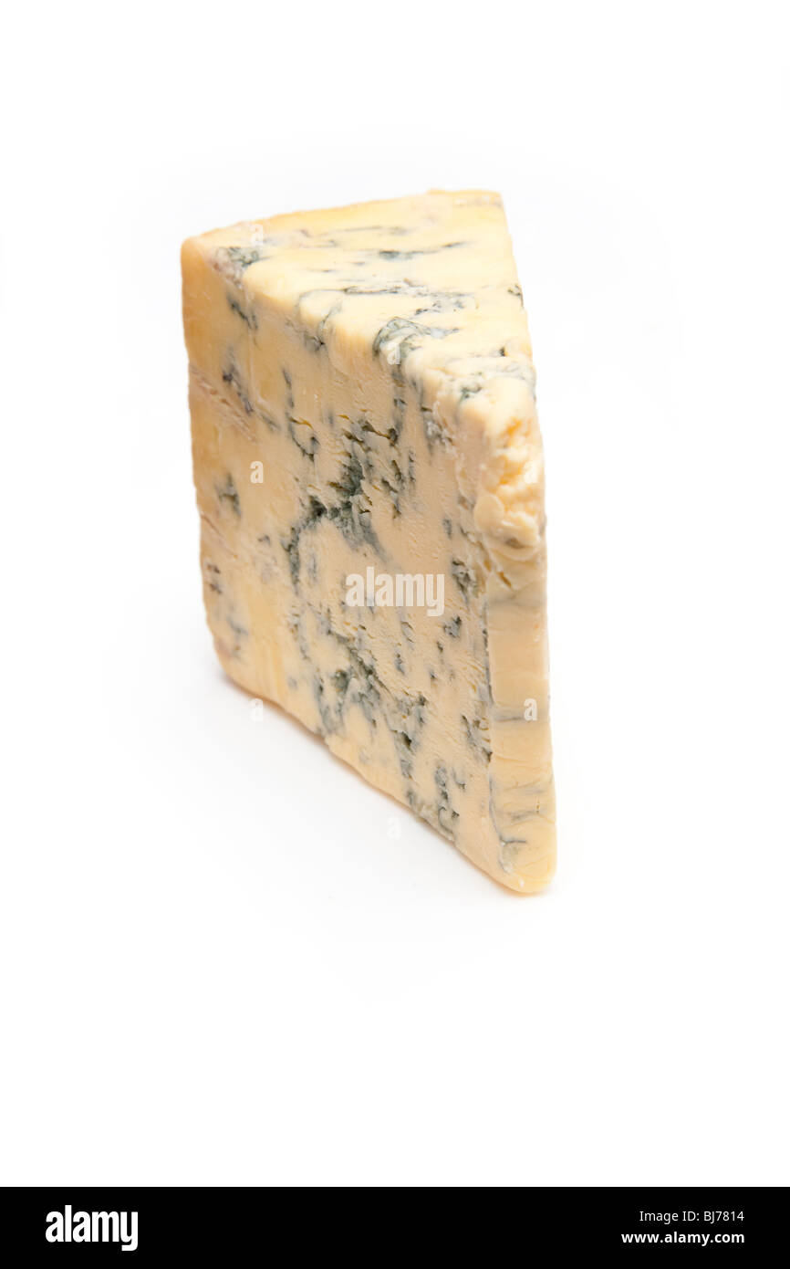 British bleu ( ) Stilton cheese wedge isolated on a white background studio. Banque D'Images