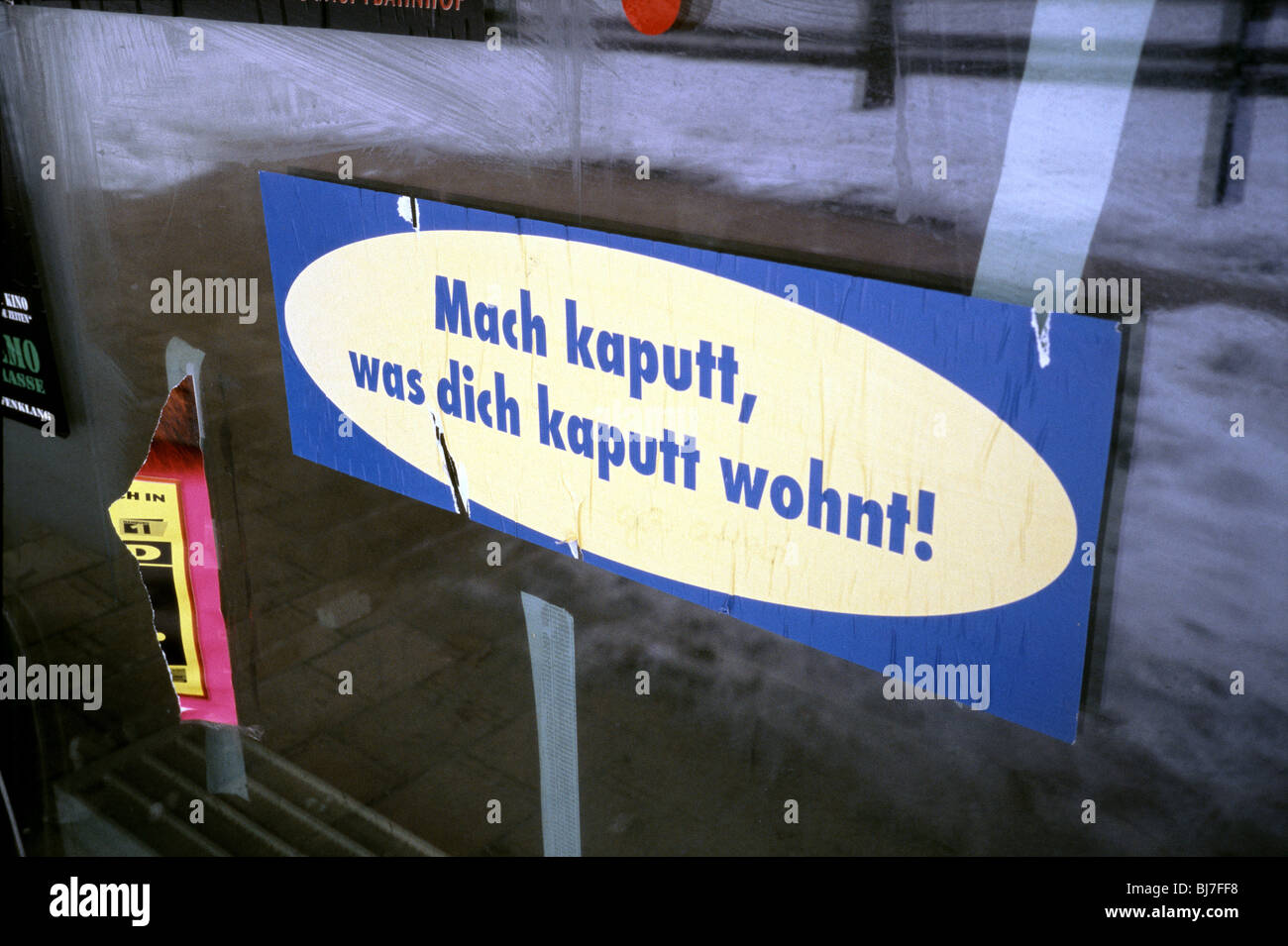14 février 2010 - frappant à Hambourg-altona. La structure en béton des années 1970 va bientôt être remplacé par un IKEA. Banque D'Images