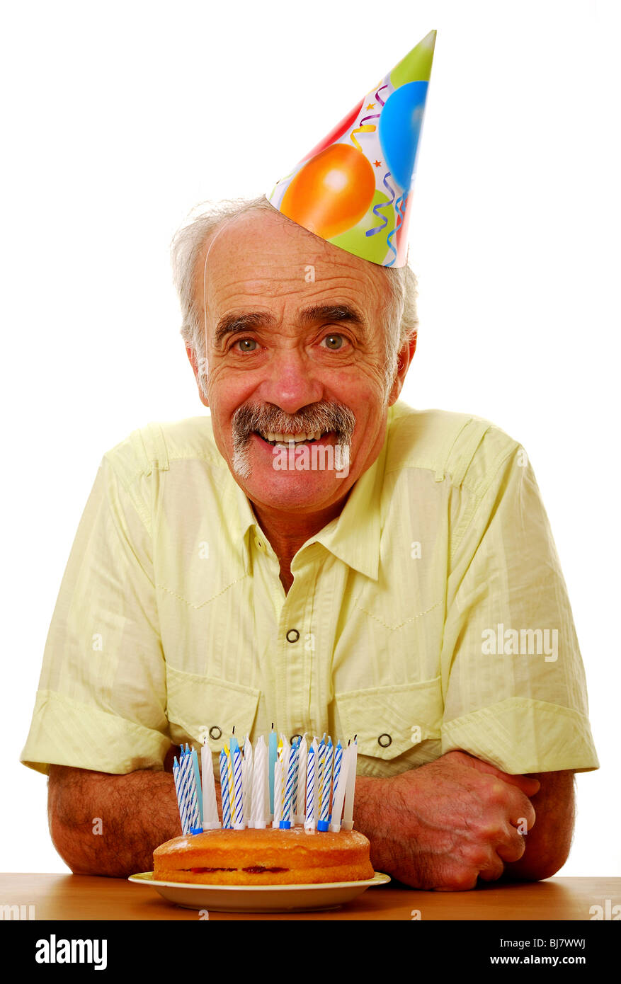 Vieil Homme Heureux Anniversaire Photo Stock Alamy Vieil Homme Heureux Anniversaire Photo Stock Alamy