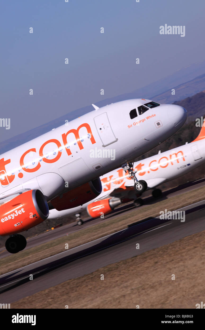 Easyjet Airbus A319 de la compagnie aérienne d'atterrissage avion Banque D'Images