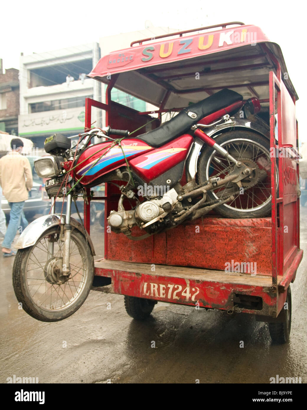 Auto-Rickshaw Punjab Lahore Pakistan Moto Photo Stock - Alamy