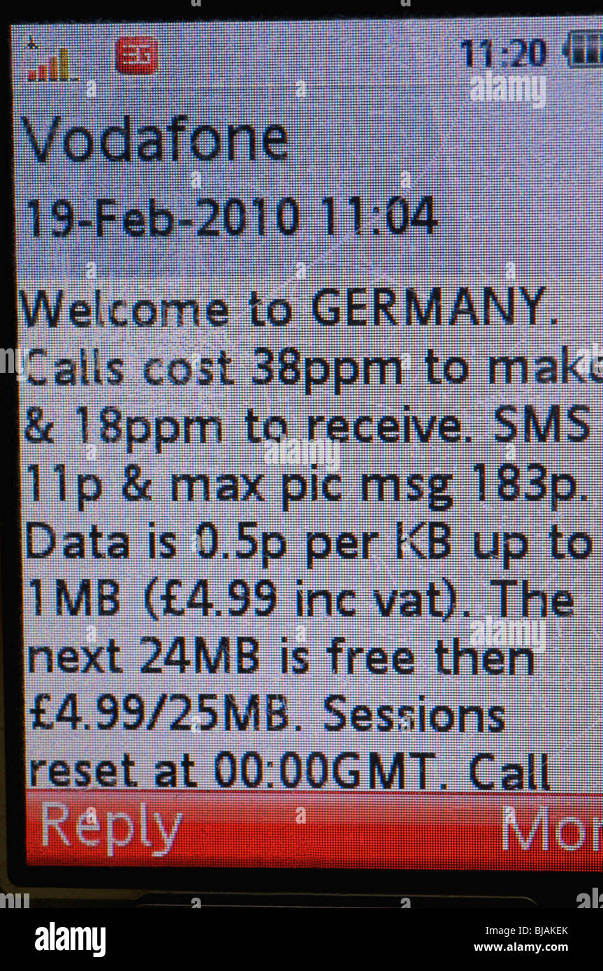 Téléphone mobile en utilisant le réseau Vodafone en Allemagne. Banque D'Images