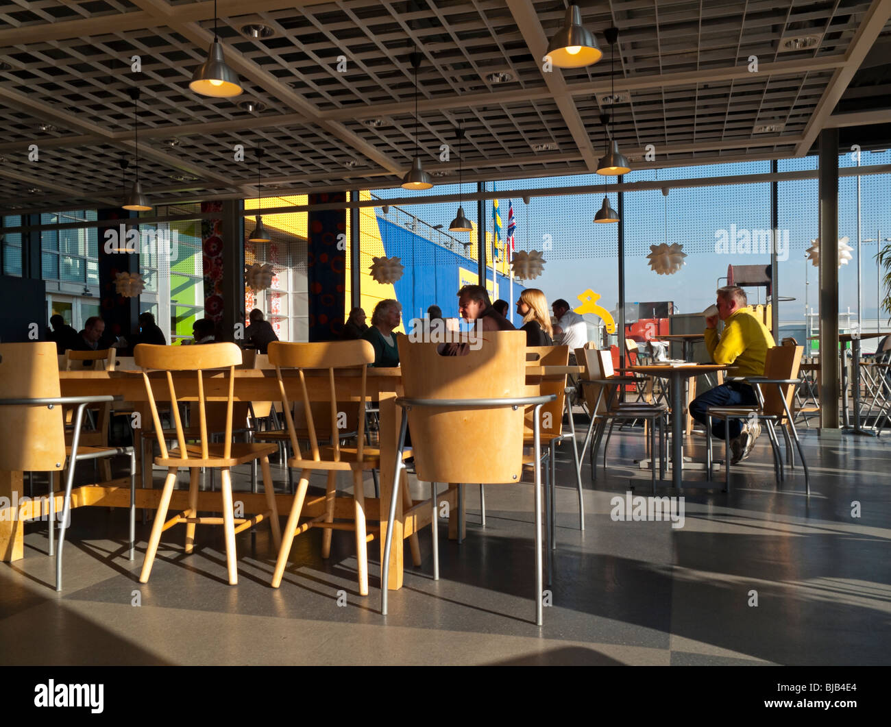 Intérieur de café à IKEA Giltbrook Retail Park près de Nottingham en Angleterre UK Banque D'Images