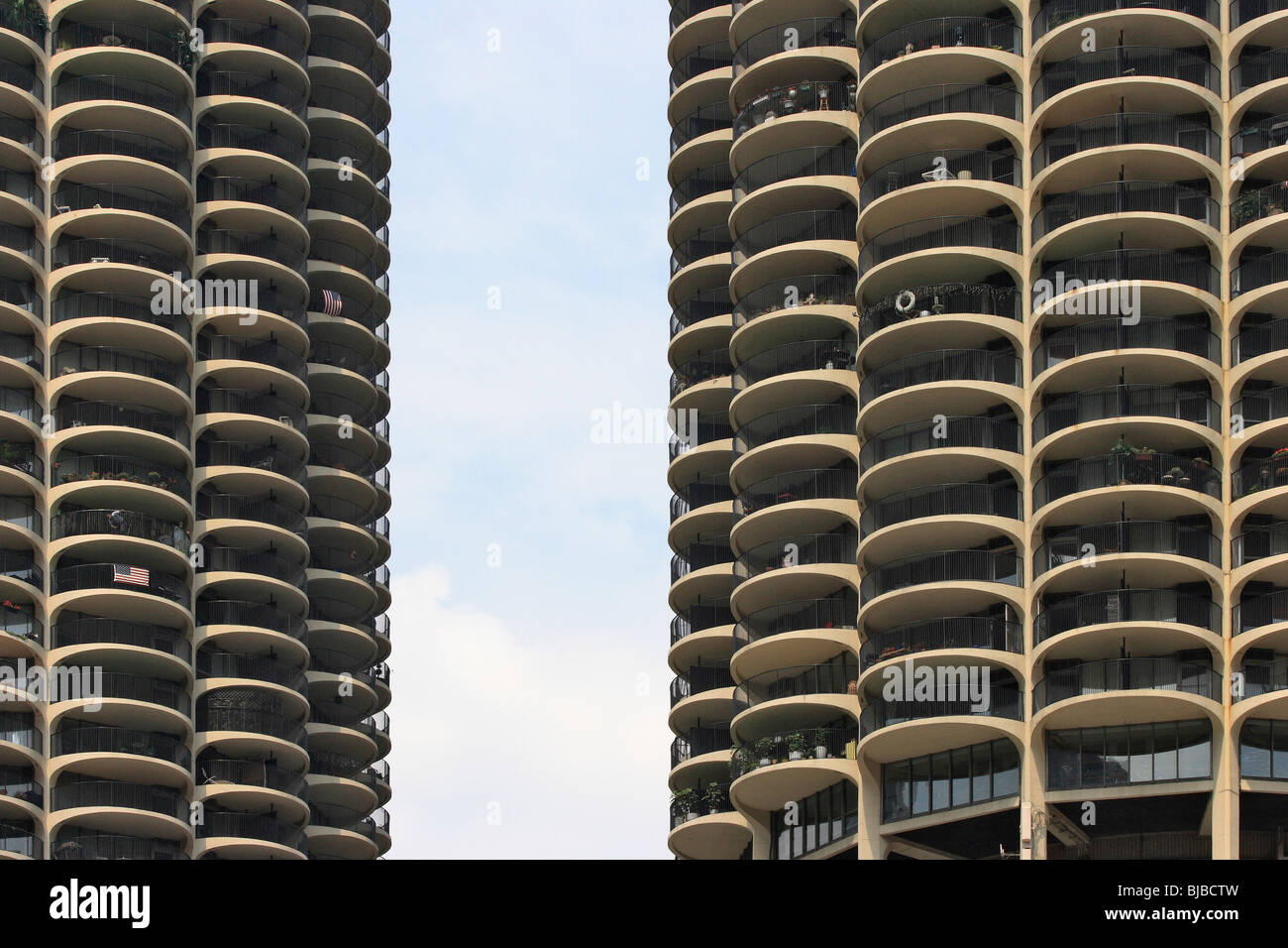 Les tours jumelles de Marina City conçu par Bertrand Goldberg, Chicago, États-Unis d'Amérique Banque D'Images