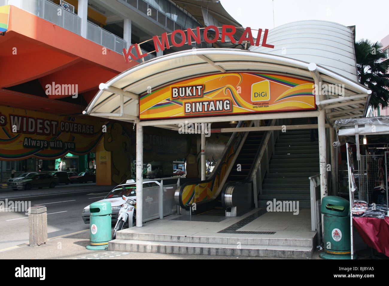 Entrée de la station de monorail Bukit Bintang KL Kuala Lumpur Malaisie Avril 2008 Banque D'Images