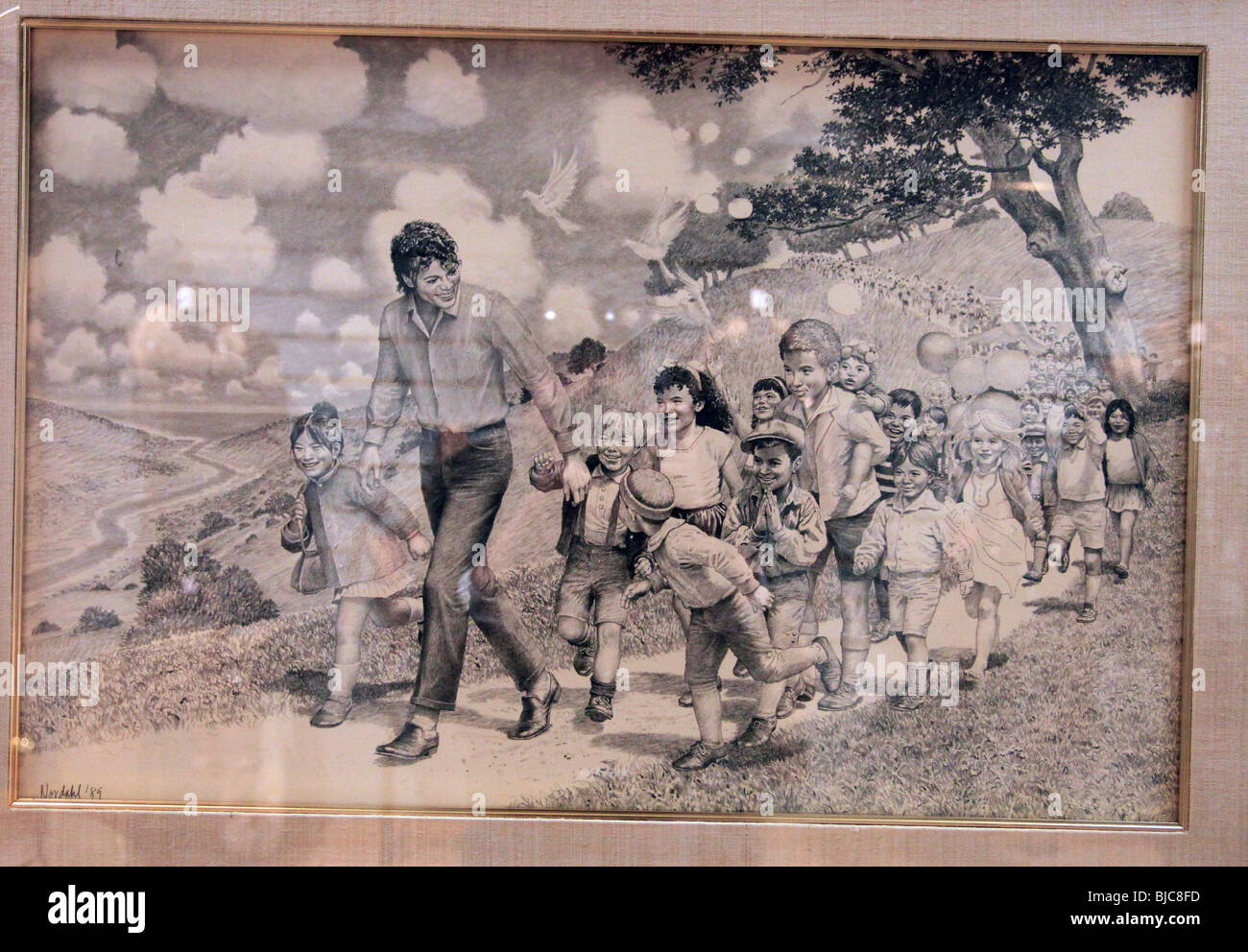 MICHAEL JACKSON AVEC LES ENFANTS PHOTO BIEN DE LA VIE ET LA CARRIÈRE DE MICHAEL JACKSON JULIEN'S AUCTION PREVIEW BEVERLY HILLS Banque D'Images