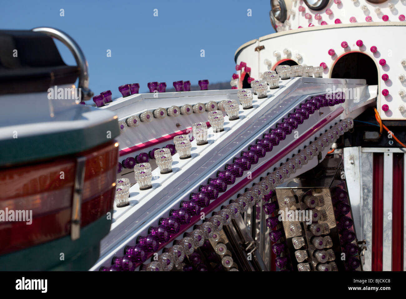 De près de l'éclairage sur un carnaval ride, Neuchâtel, Suisse. Charles Lupica Banque D'Images