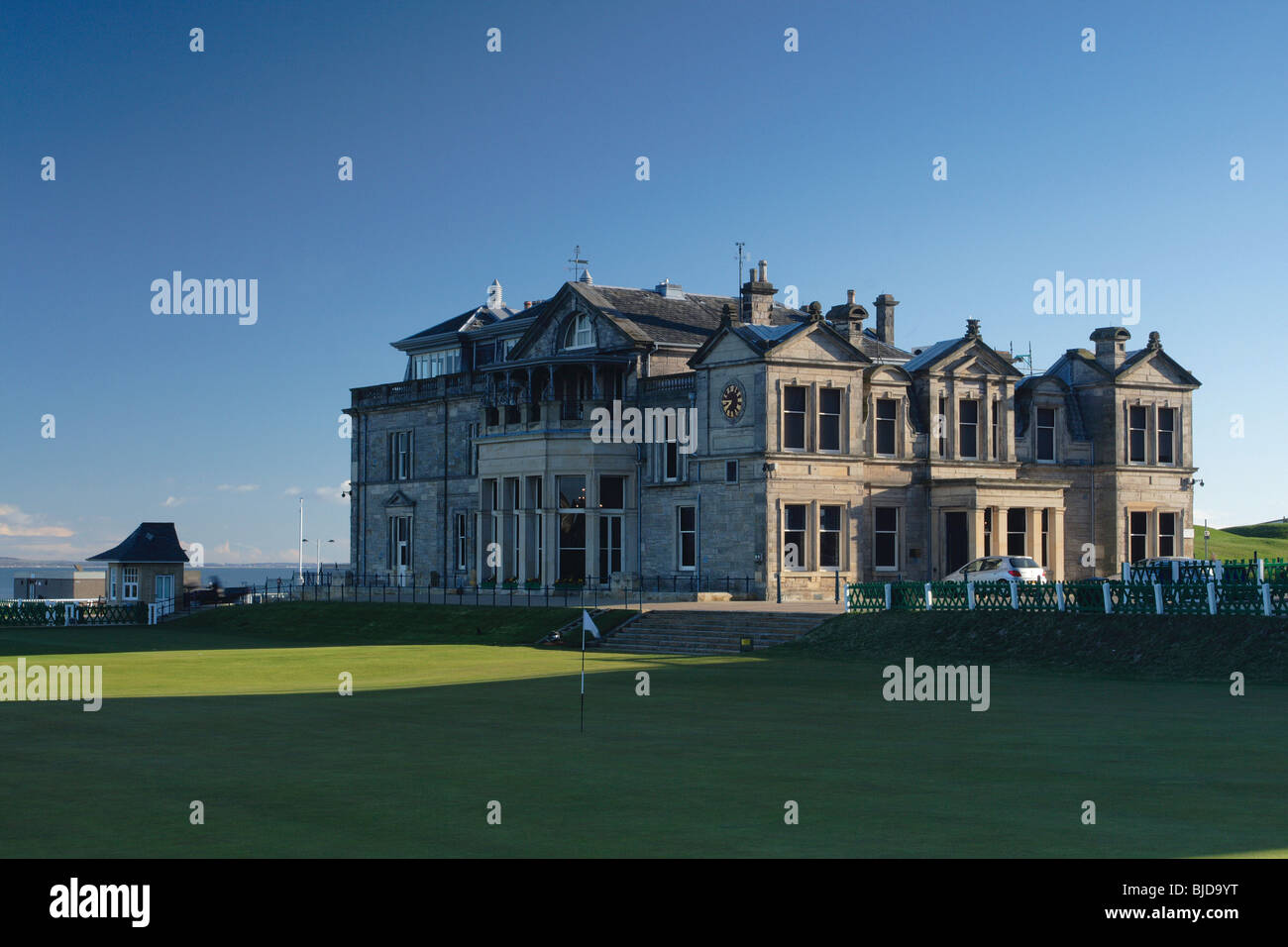 Historique La 18ème green et le club de golf de St Andrews, Fife, en Écosse. St Andrews est la maison du golf Banque D'Images