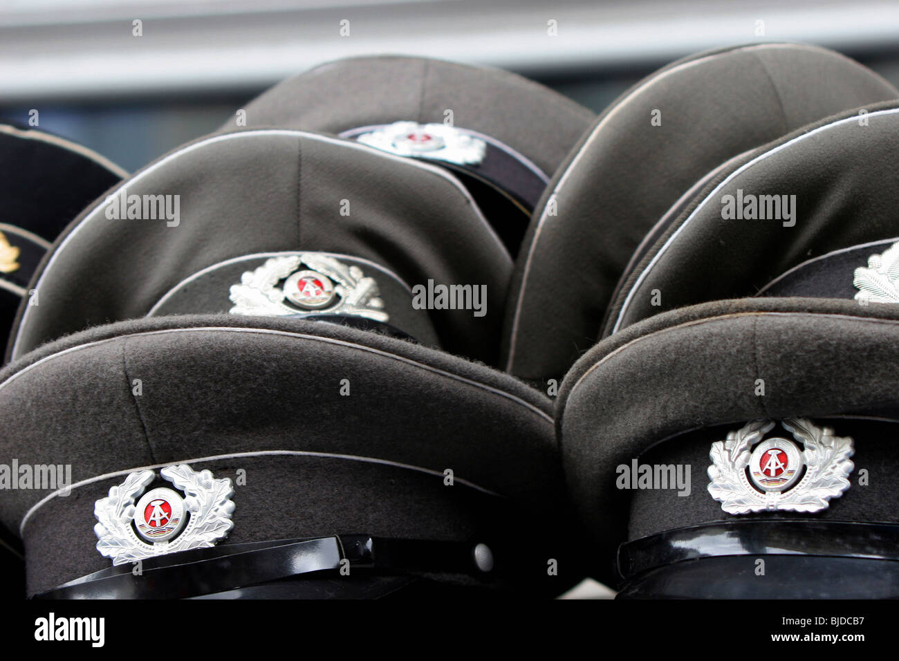 L'Armée Nationale Populaire chapeaux militaire Banque D'Images