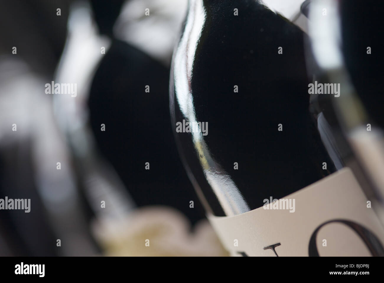 Macro close up shot de quelques bouteilles de vin rouge Banque D'Images