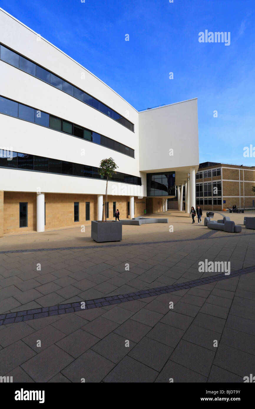 Université de Huddersfield, Creative Arts Building, Huddersfield, West Yorkshire, Angleterre, Royaume-Uni. Banque D'Images