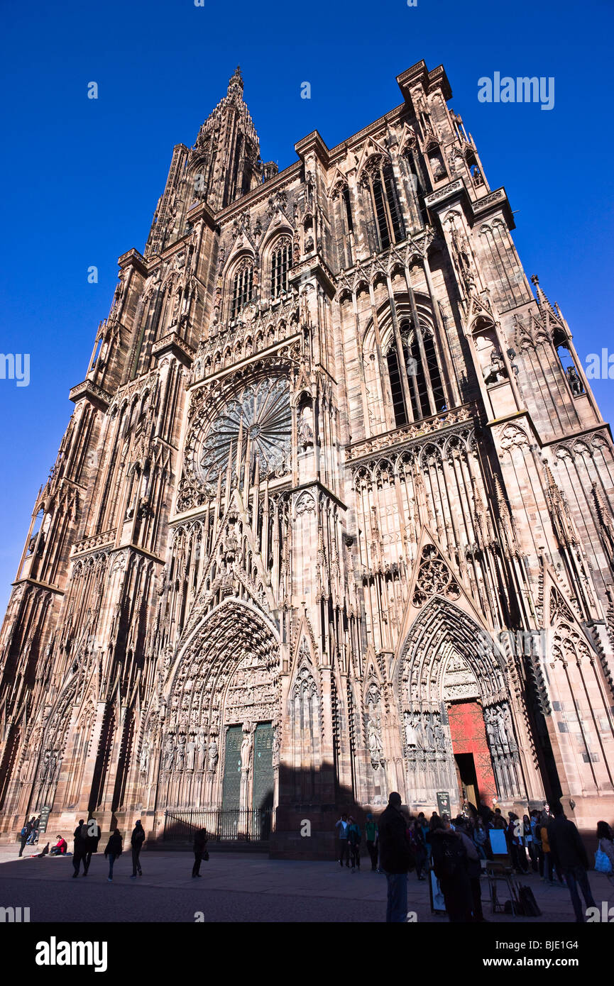 Notre-Dame cathédrale gothique du 14e siècle, Strasbourg, Alsace, France Banque D'Images