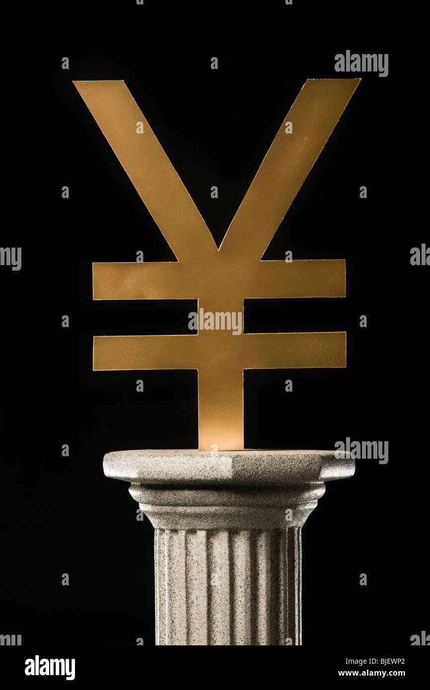 Yen symbol sur un piédestal Banque D'Images