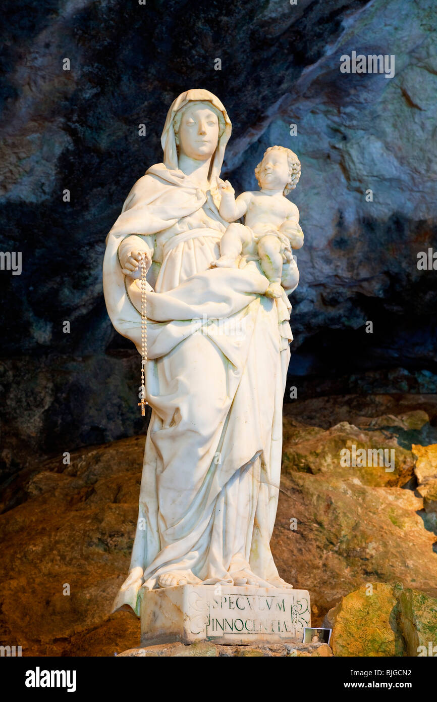 Sainte Madeleine dans la grotte de la Sainte Baume Banque D'Images