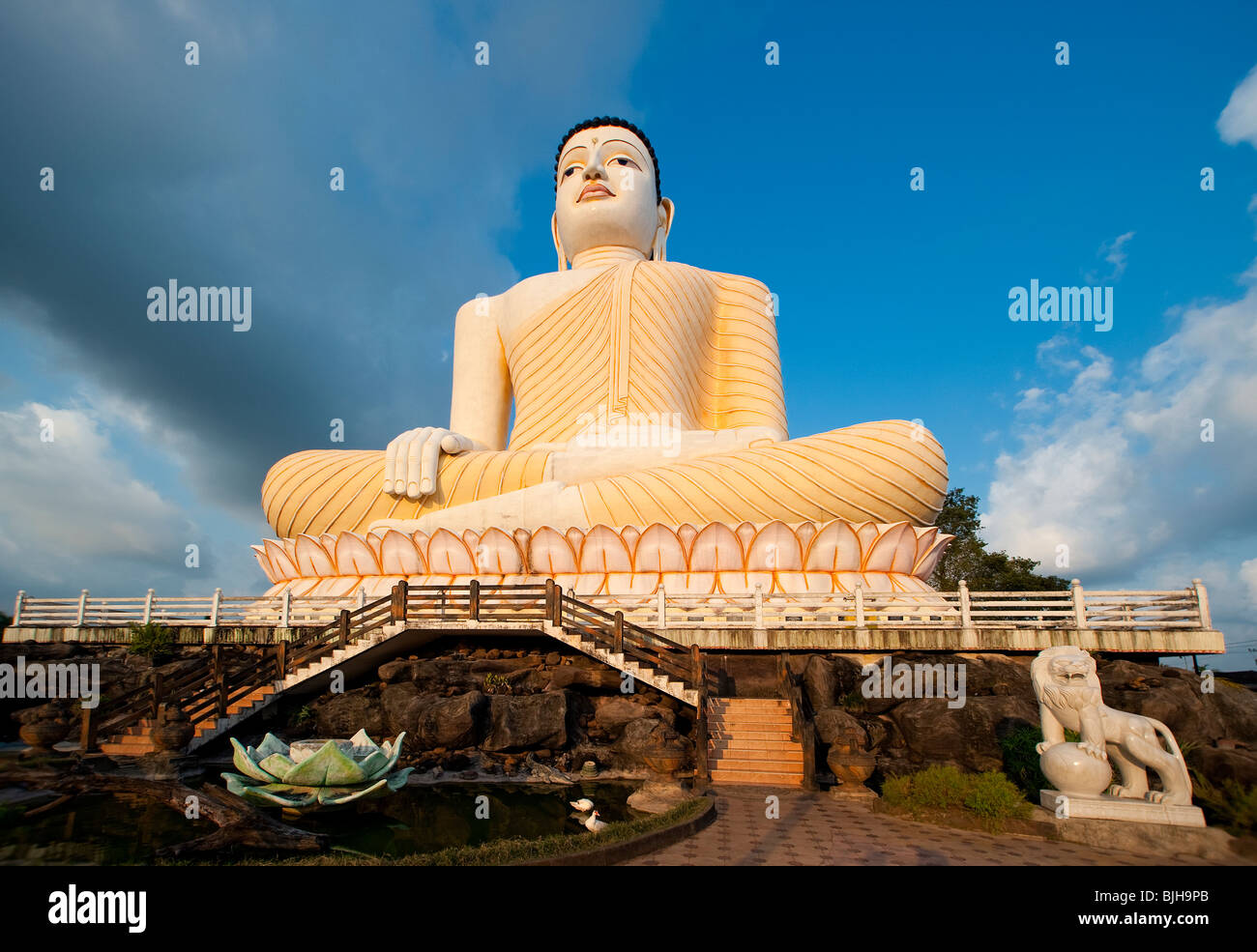 Temple bouddhiste à Bentota, Sri Lanka Banque D'Images