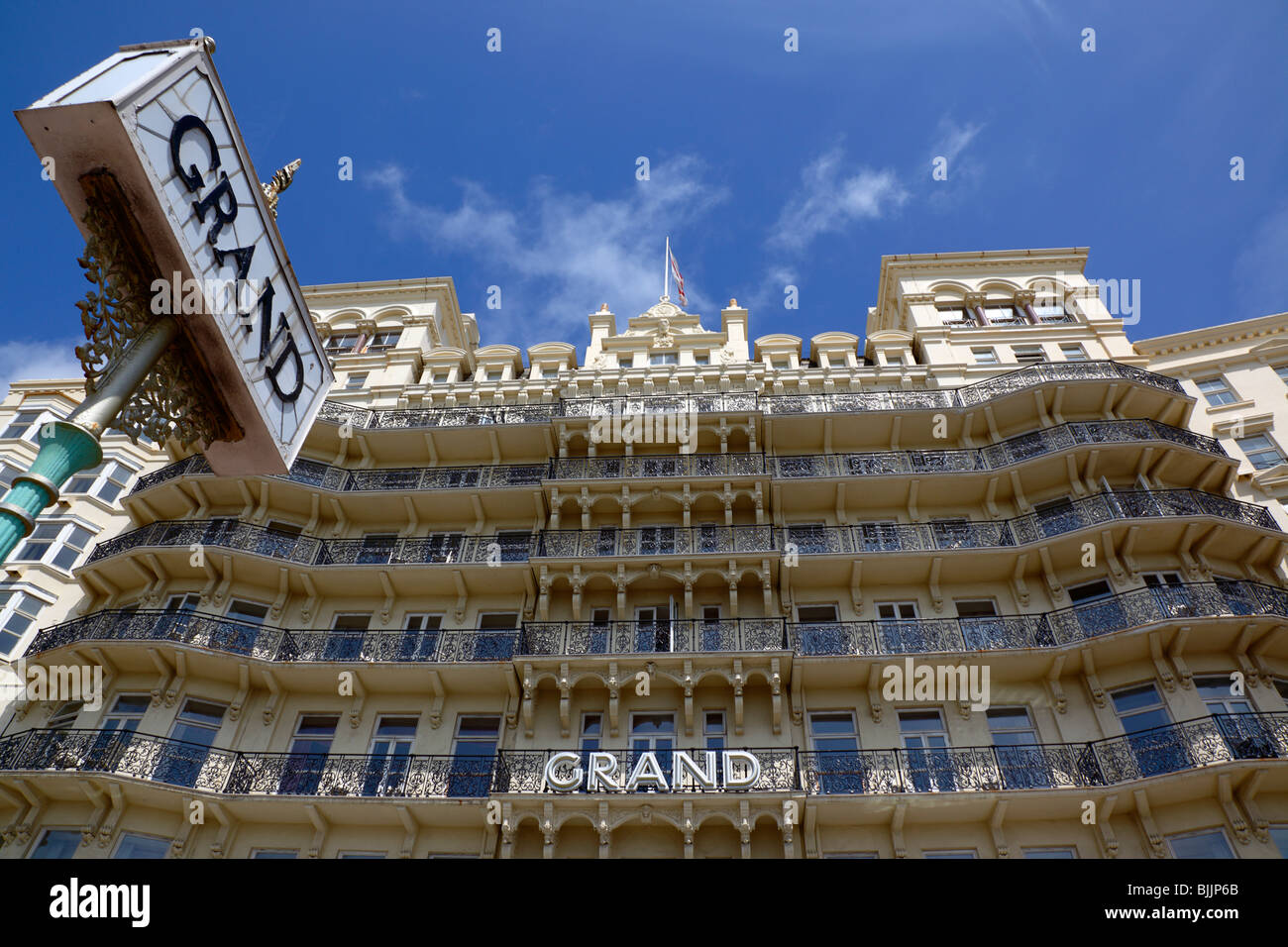 L'Angleterre, l'East Sussex, Brighton, l'extérieur de l'hôtel Grand sur le front de Kings Road. Banque D'Images