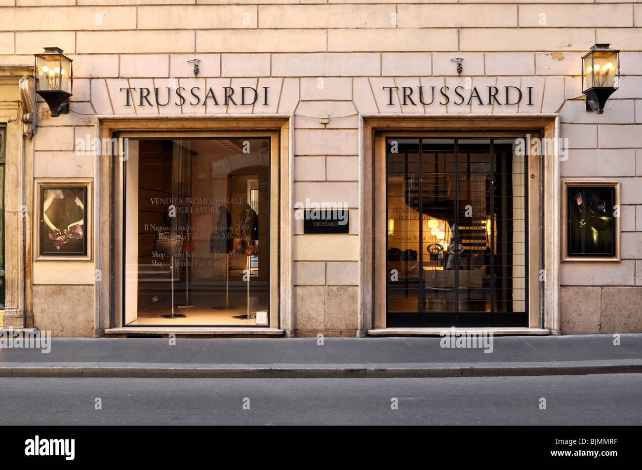 Boutique de mode Trussardi, Via dei Condotti, Rome, Latium, Italie, Europe Banque D'Images