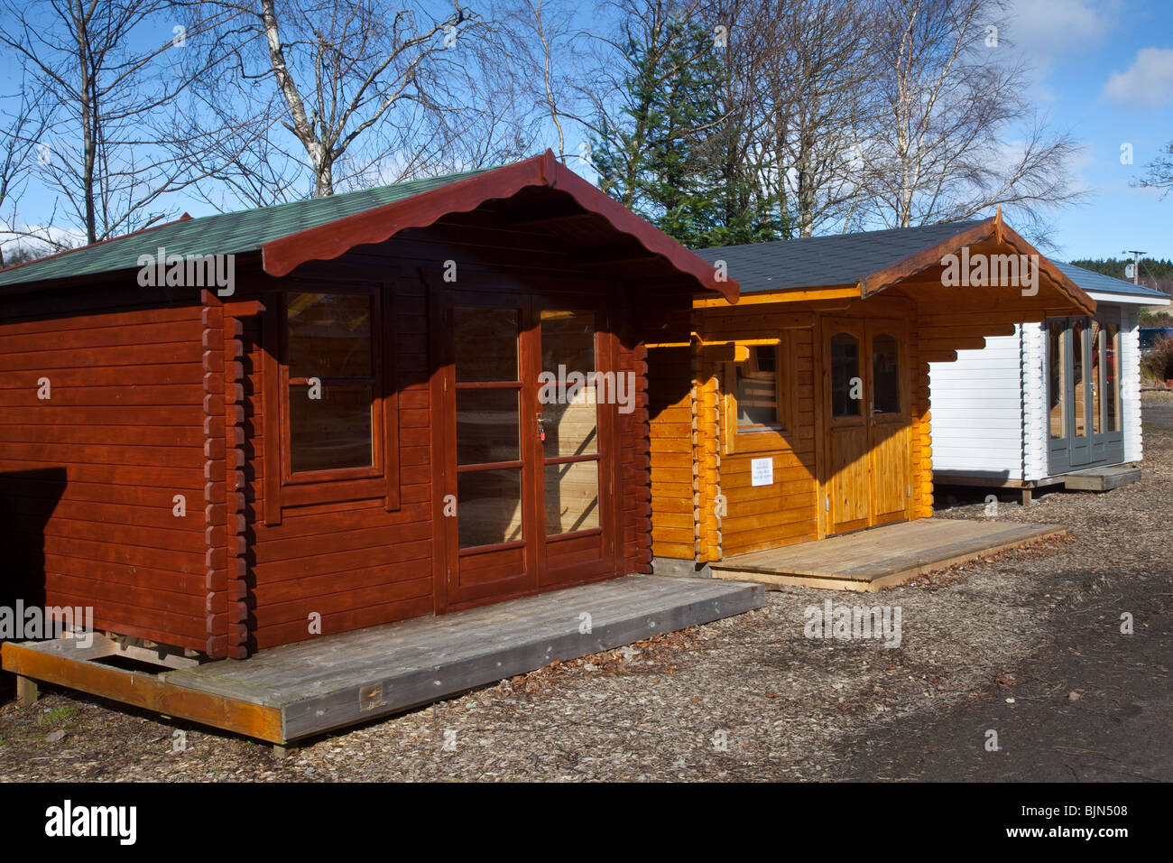 Abri de jardin, garage, chalet, jardin, maison, l'architecture, l'été, l'accueil, le bois, la nature, la construction, chalet, maison de campagne ou chalet, UK Banque D'Images