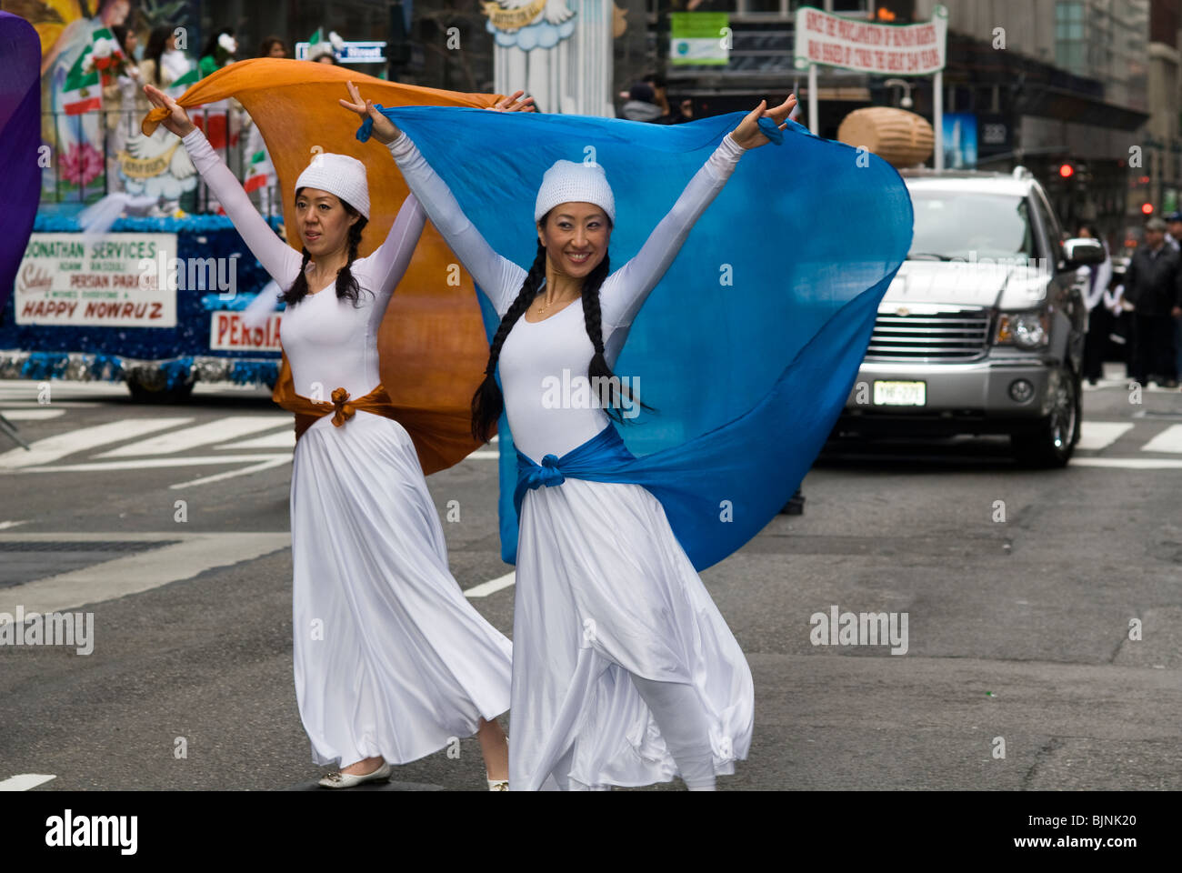 Iranian-Americans et partisans à l'assemblée annuelle de la Parade Persan sur Madison Avenue. à New York Banque D'Images