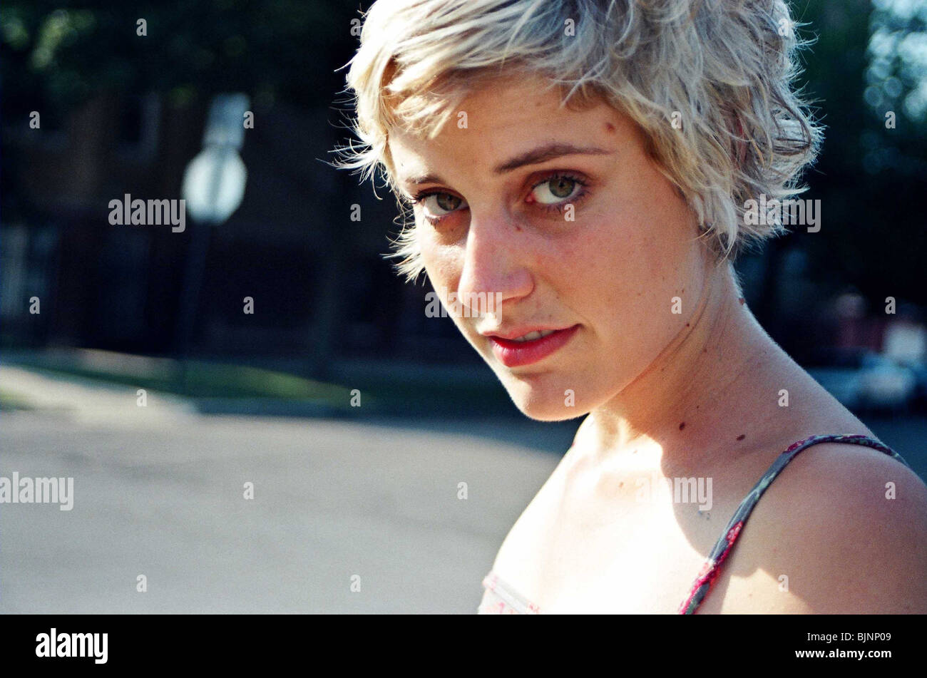 HANNAH PREND L'ESCALIER (2007) GRETA GERWIG JOE SWANBERG (DIR) 001 Banque D'Images